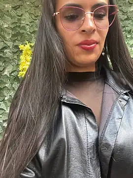 Astrid-- webcam show