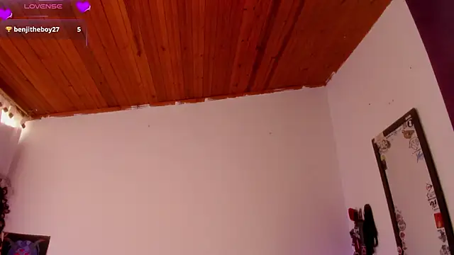 Chat +18 de Cata_green ao vivo