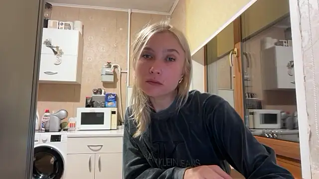 แชท XXX สดของ AngelJeni