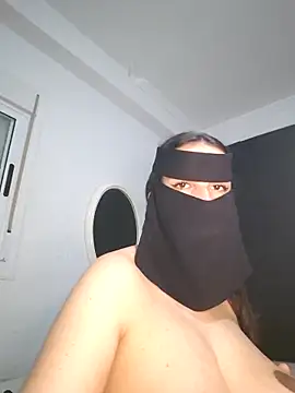 Big_as-big Show in webcam