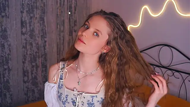 MyrleKnerr Chat XXX live