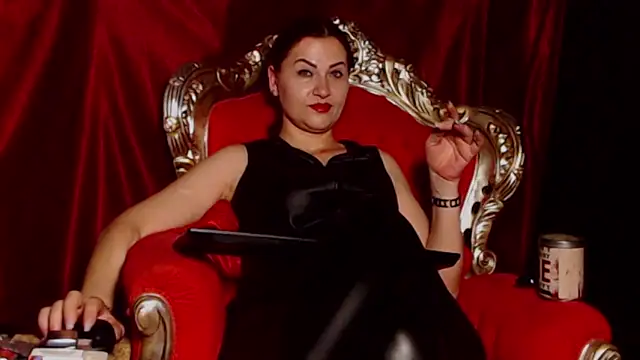 Czat XXX na żywo – GoddessMonika