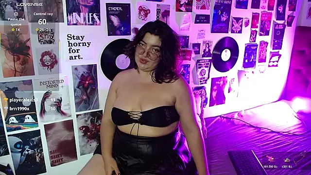 Roxy_f_w's Live XXX Chat