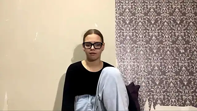 دردشة DramaByte الجنسية المباشرة