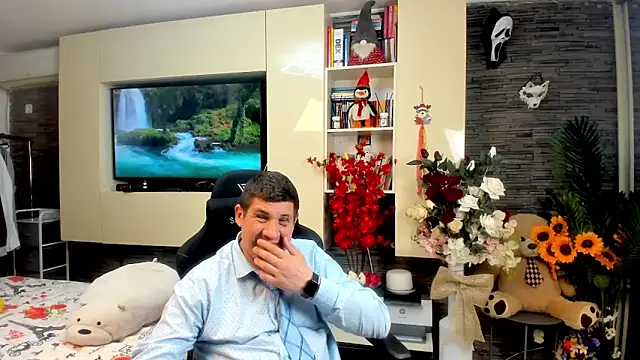 SpartacusDaddy48 Webcam show