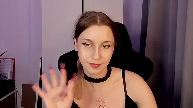 Cassi_Stonem élő XXX-chatje