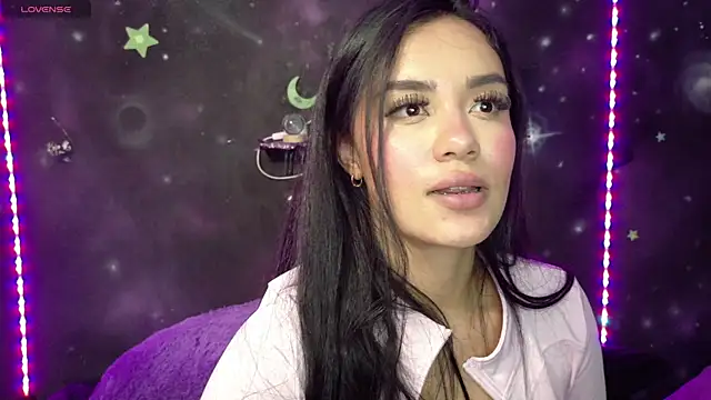 ValentinaRojass_のライブXXXチャット