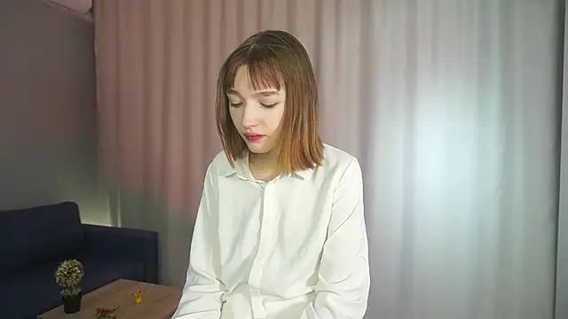 Leyla_crsh élő XXX-chatje