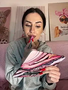 AriaAdda Chat XXX live