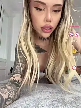 mc-Olivia Show in webcam