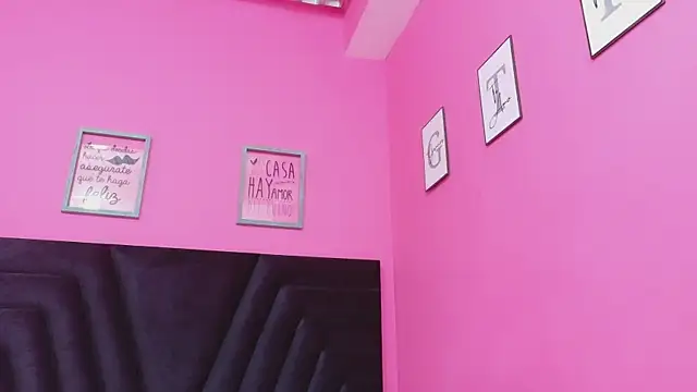 MySugarmoomy Chat XXX live