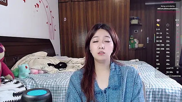 XueLi1902's Live XXX Chat