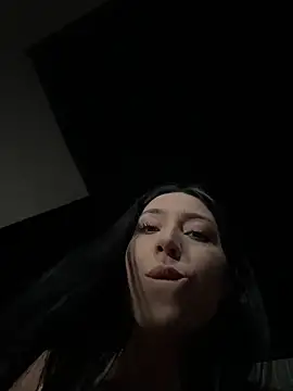 KimArts élő XXX-chatje