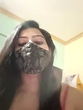 Czat XXX na żywo – SANAYA_ROY