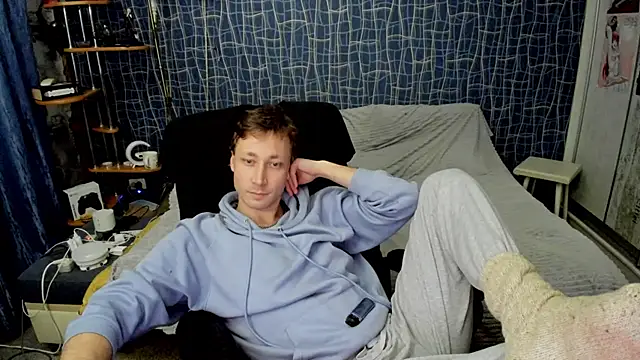 Chat +18 de CuteBoy228 ao vivo