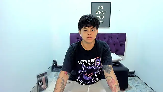 Chat XXX en directo de Iansayd333