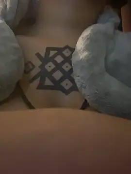 nickytheehawtieのウェブカメラショー