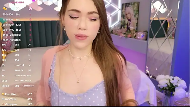 Chat +18 de MimiForce ao vivo