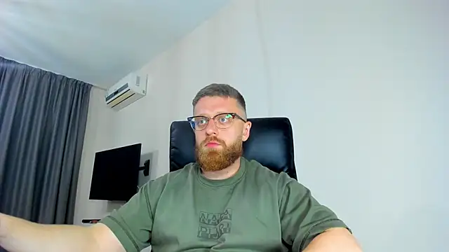 Webkamerová show Findom_guy