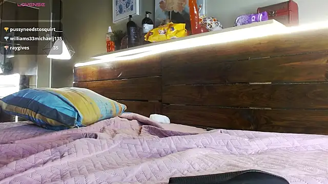 Pokazy przed kamerką – SonicJ25