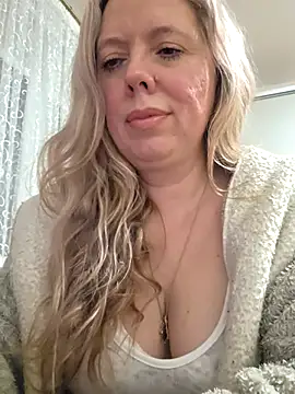 Chat XXX en directo de Irina3718