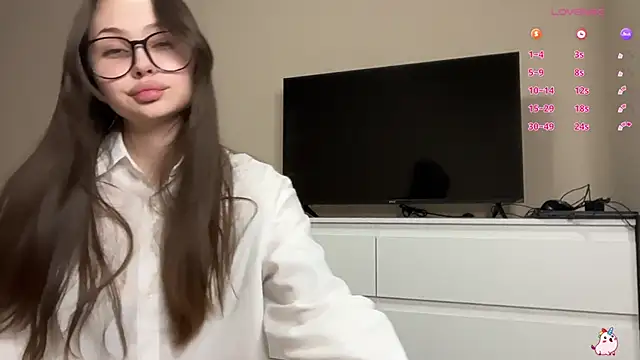 NIKAGPT: онлайн-секс-чат