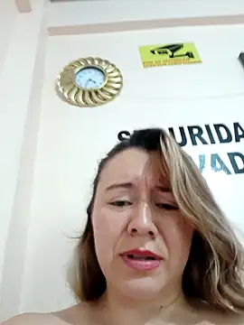 Hannah-colx Chat XXX live