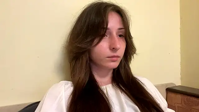 sakuraabloom7's Live XXX Chat