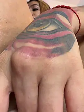 Chat XXX ao vivo de TRIOGOALS3