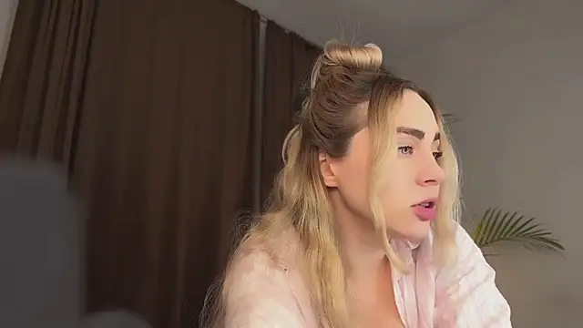 hotexclusive_ Live XXX-chat