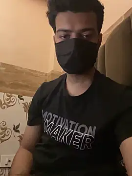 Pertunjukan Kamera Web CA_Topper_7837