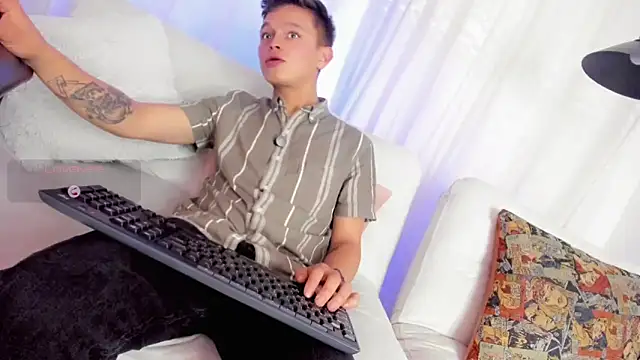 Chat XXX ao vivo de Tim_wolf