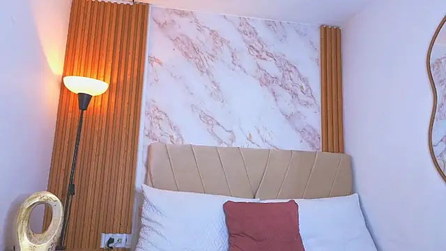 j_belle_'s Live XXX Chat