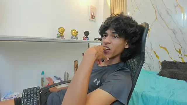 Вебкам-шоу Zayn_Fox32