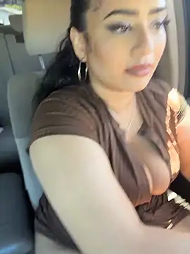 Pertunjukan Kamera Web CarmelaAnthony