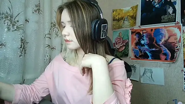 MilaTyan's Live XXX Chat