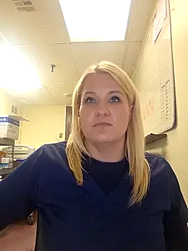 LadyB07's Live XXX Chat