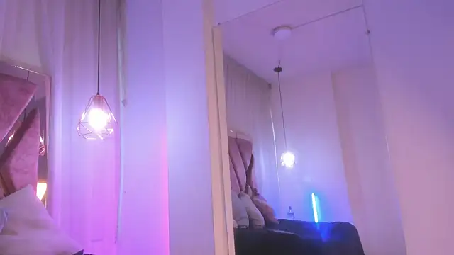 Curvy_Luna_: онлайн-секс-чат