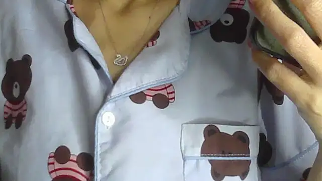 Lucy_limon live XXX chat