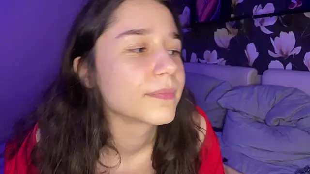 baby_lesi Show Webcam