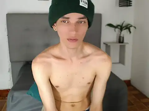 sora_jun webcam show