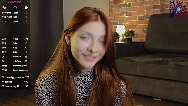 VelvetZephra's Live XXX Chat