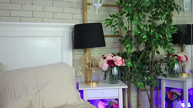 EmillyBronte Obrolan Langsung XXX