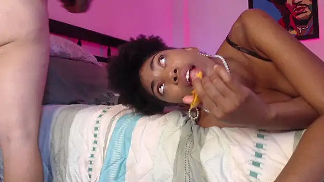 عرض كام lucyymaximo