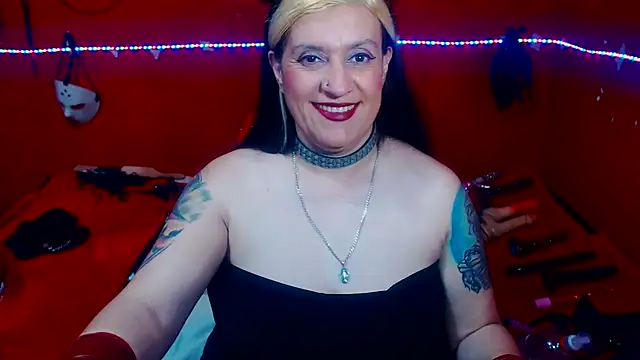 MATURE_Randy élő XXX-chatje