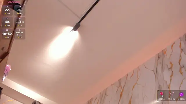 Chat XXX ao vivo de MiaFarrell_