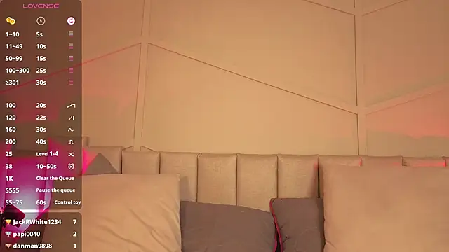 Chatroom XXX en direct de mia_adams_bm