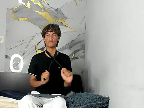 Dairomendez: вебкам-шоу