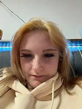 XXX chat uživo modela ViviLuu