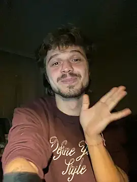 Pokazy przed kamerką – oguuxum